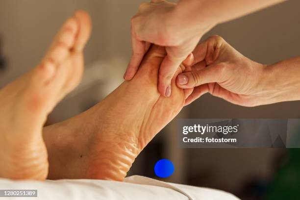 Help Message Leg Leg Massage Techniques Photos and Premium High Res Pictures - Getty Images