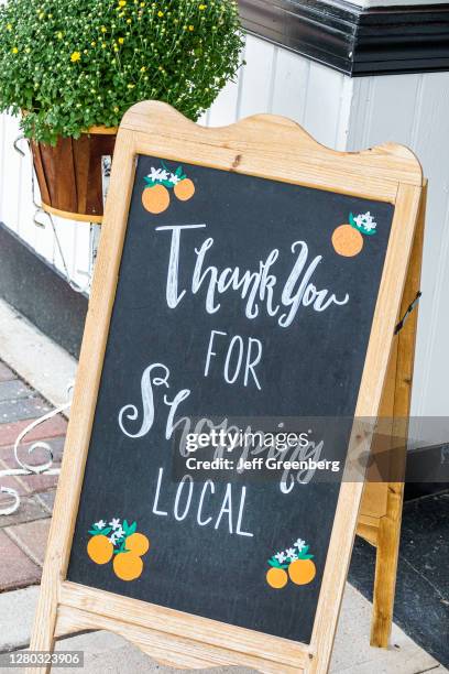 Florida, Clermont, thank you for shopping local sign.