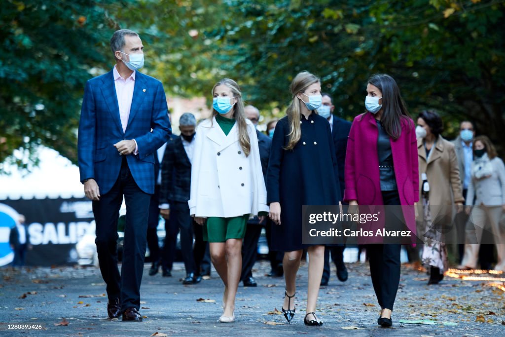 Spanish Royals Visit 'FPAbrica' - Princesa de Asturias Awards 2020