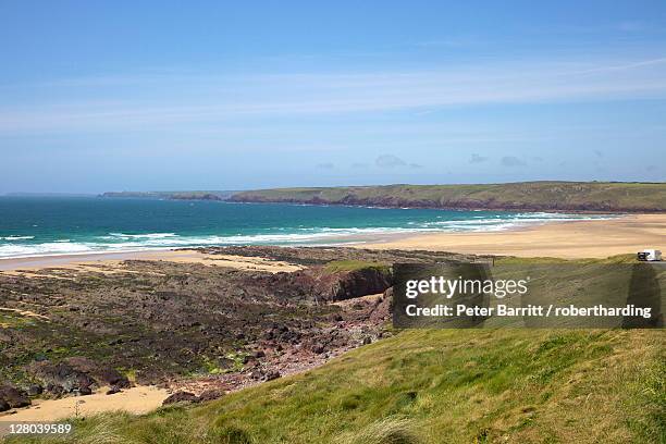 spring morning sunshine, freshwater west beach, pembrokeshire national park, wales, united kingdom, europe - pembrokeshire stock pictures, royalty-free photos & images