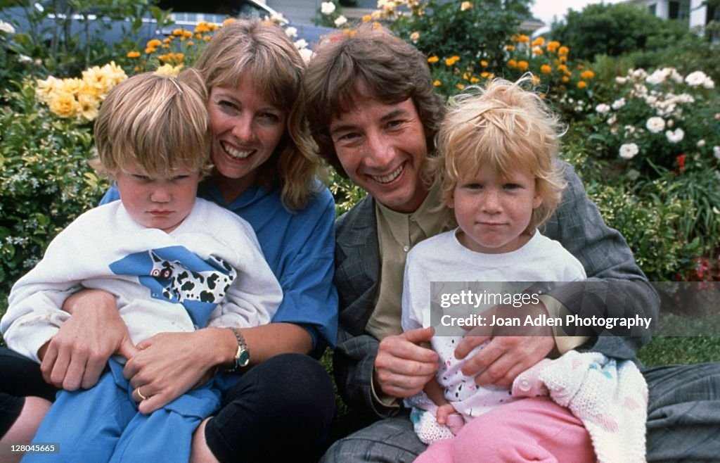 Sort Murtein Actor and comedian Martin Short poses with wife, Nancy Dolan and ...