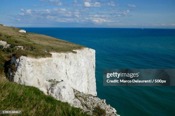 scenic view of sea against sky,dover,united kingdom,uk - dover stock-fotos und bilder