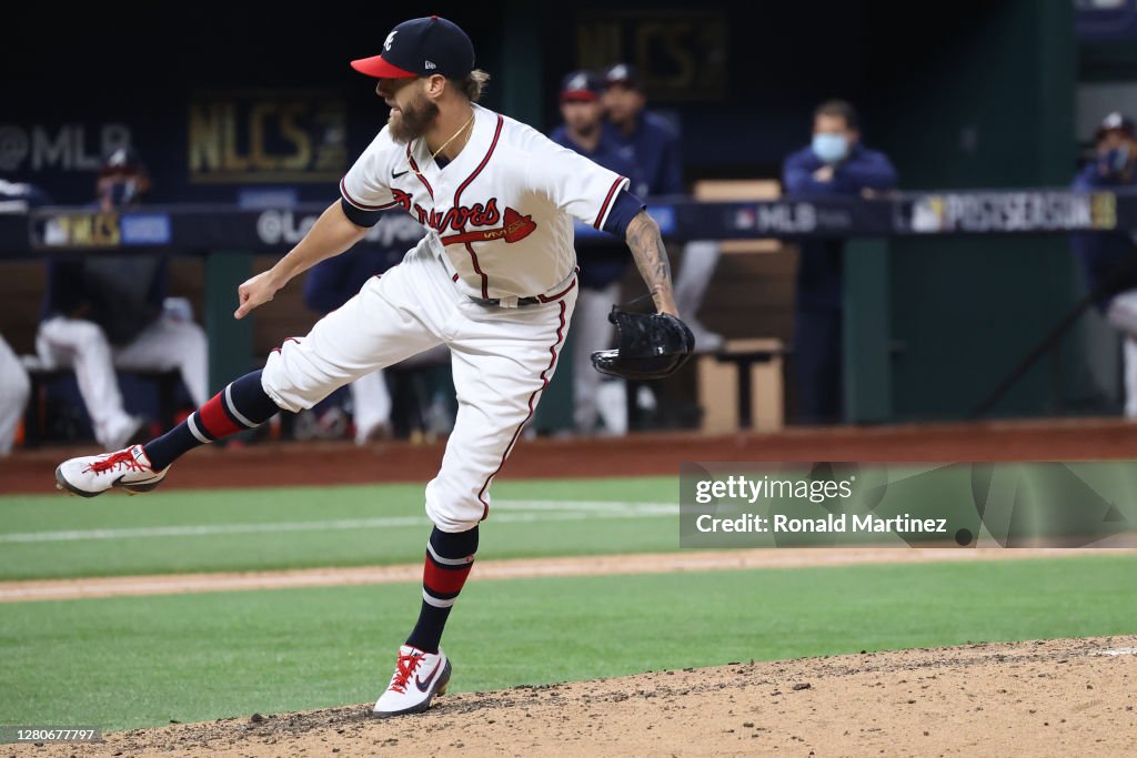 League Championship - Los Angeles Dodgers v Atlanta Braves - Game Five