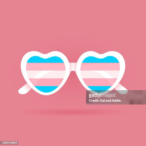ilustraciones, imágenes clip art, dibujos animados e iconos de stock de gafas de sol con bandera transgénero - evento orgullo lgtbiq