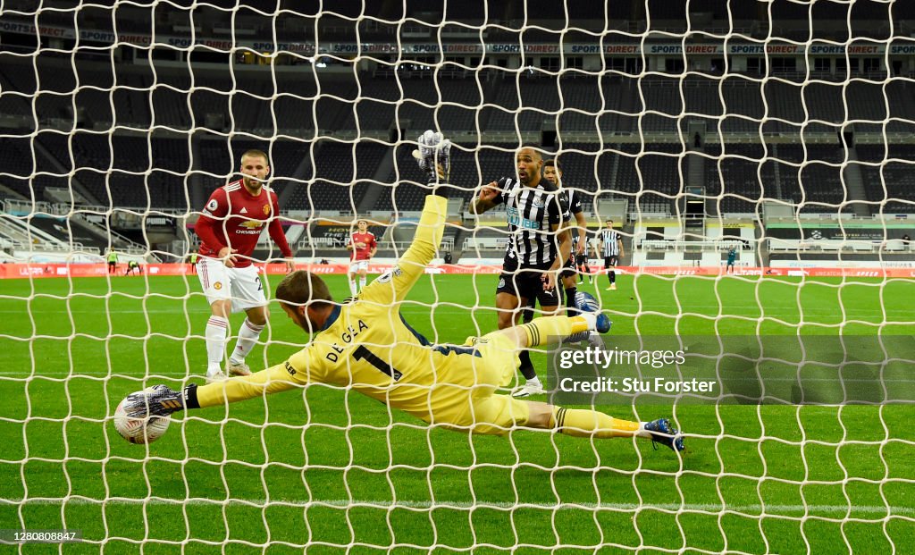 Newcastle United v Manchester United - Premier League