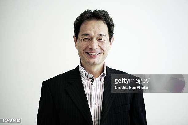 old age businessman,portrait - japanese old man foto e immagini stock