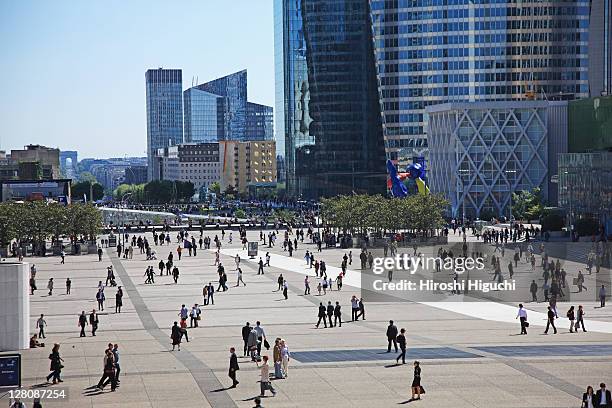 la defense, paris, france - piazza 個照片及圖片檔