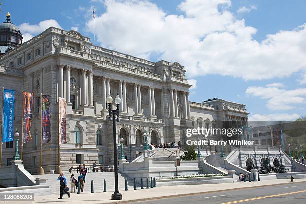 exterior, library of congress, washington dc, usa - library of congress stock pictures, royalty-free photos & images