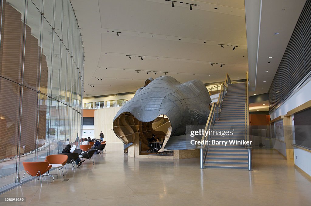 Atrium, Lewis-Sigler Institute for Integrative Genomics and Carl Icahn Laboratory, Princeton, NJ, USA