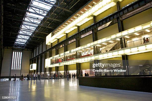 turbine hall at tate modern, london, united kingdom - turbine hall stock pictures, royalty-free photos & images