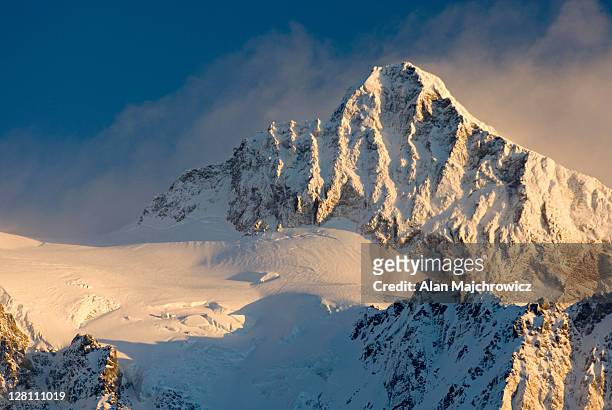 mount shuksan in winter, north cascades, washington, usa - national unity stock pictures, royalty-free photos & images