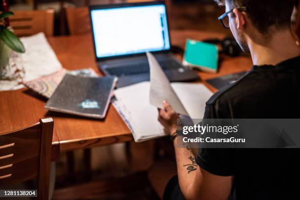 Student Behind Computer Student Behind Laptop Photos and Premium High Res Pictures - Getty Images