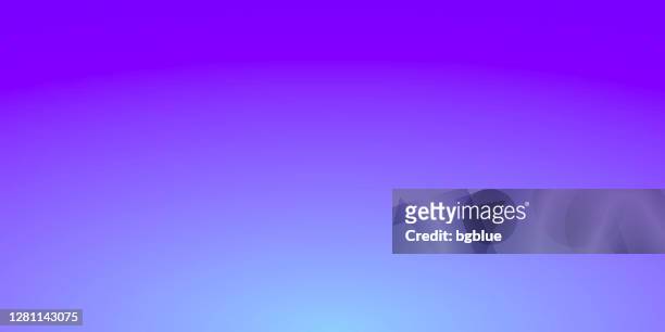 stockillustraties, clipart, cartoons en iconen met abstracte vage achtergrond - onscherp blauw verloop - purple background