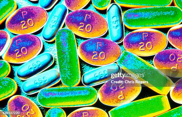 Computergenerated Pills High-Res Vector Graphic - Getty Images