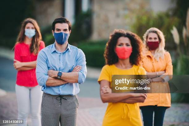 Violating Mask Mask Violation Photos and Premium High Res Pictures - Getty Images