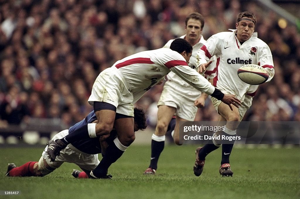 Five Nations Jeremy Guscott and Jonny Wilkinson of England