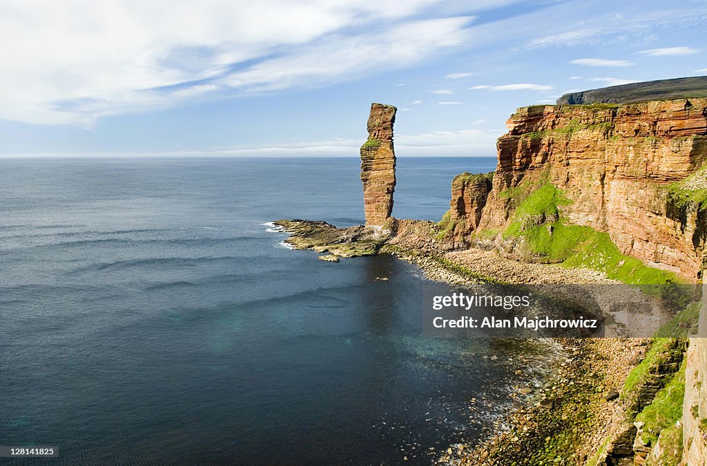 The Old Man Of Hoy, a 450 foot tall sea stack on the Isle of Hoy. Orkney Islands, Scotland