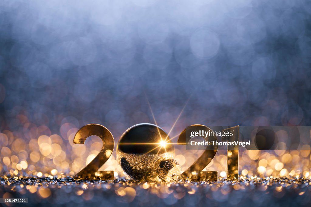 Decorazione natalizia di Capodanno 2021 - Celebrazione della festa blu oro