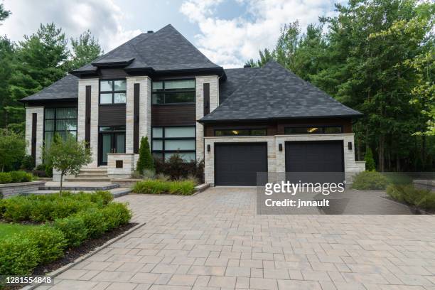 dream home, luxury house, success, suburban house - building exterior stock pictures, royalty-free photos & images