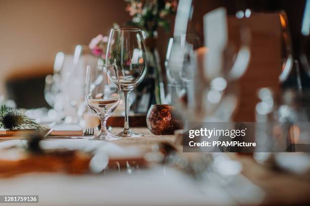 dinner table - wedding table setting stock pictures, royalty-free photos & images