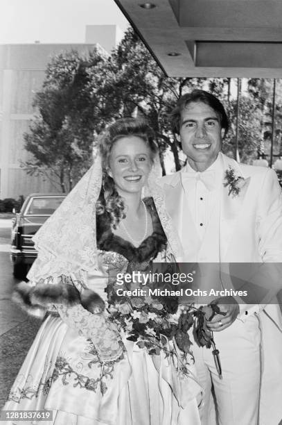 American actress Eve Plumb marries Rick Mansfield in Los Angeles, California, 22nd July 1979.