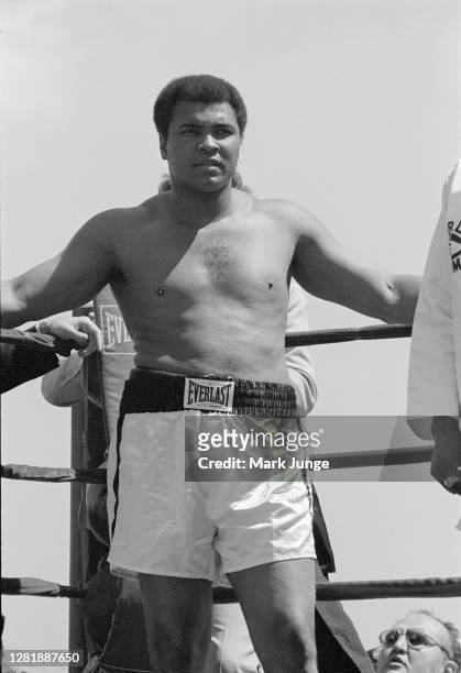 Muhammad Ali stands in his corner during an eight-round exhibition match with Lyle Alzado at Mile High Stadium on July 14, 1979 in Denver, Colorado....