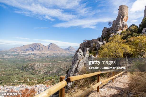 arab castle, in albanchez de mágina, province of jaén, andalusia, spain - sierra circular fotografías e imágenes de stock