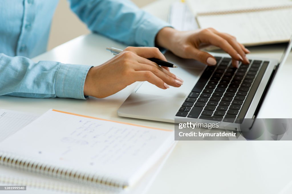 Online working from home