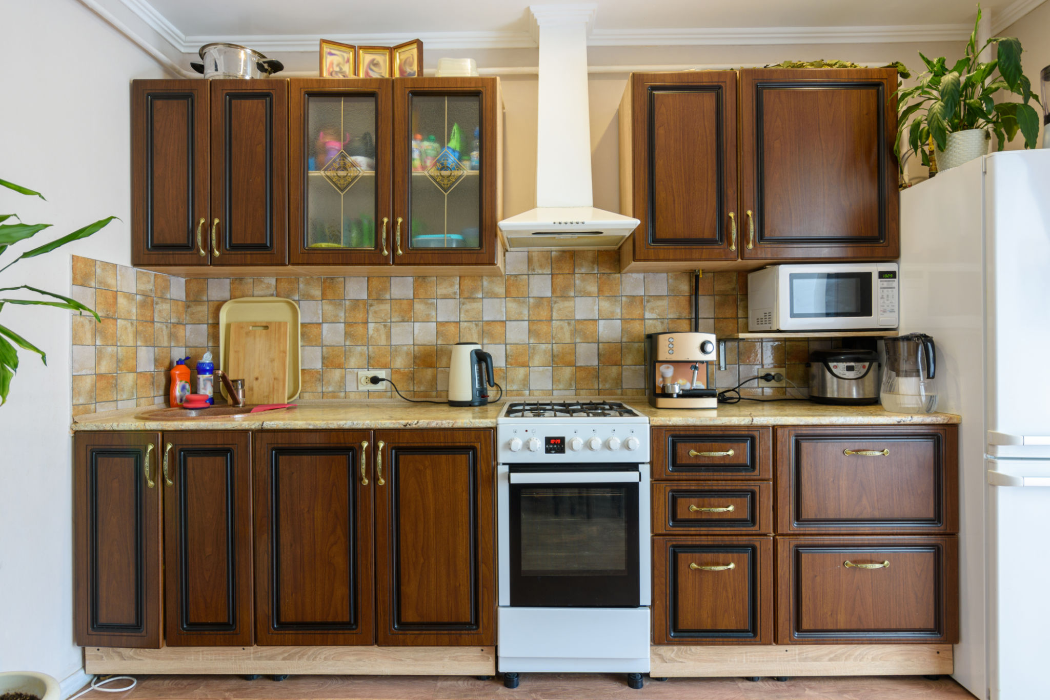 budget kitchen materials