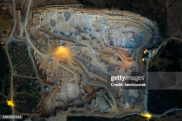 cantera de mármol - arqueologia fotografías e imágenes de stock