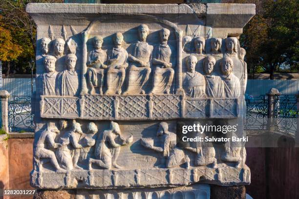 the obelisque, sultanahmet square, istanbul - sultanahmet-viertel stock-fotos und bilder