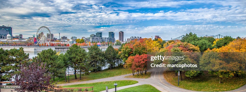 Het landschap van de herfst in Montreal.