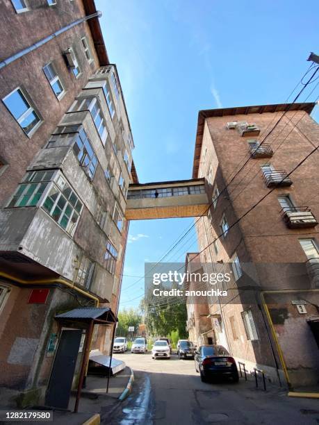 typical courtyard of a residential district - nizhny novgorod stock pictures, royalty-free photos & images