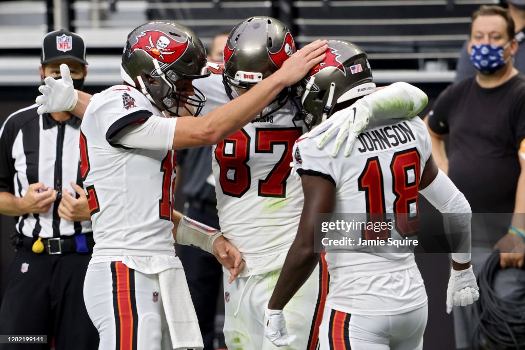 Tampa Bay Buccaneers v Las Vegas Raiders