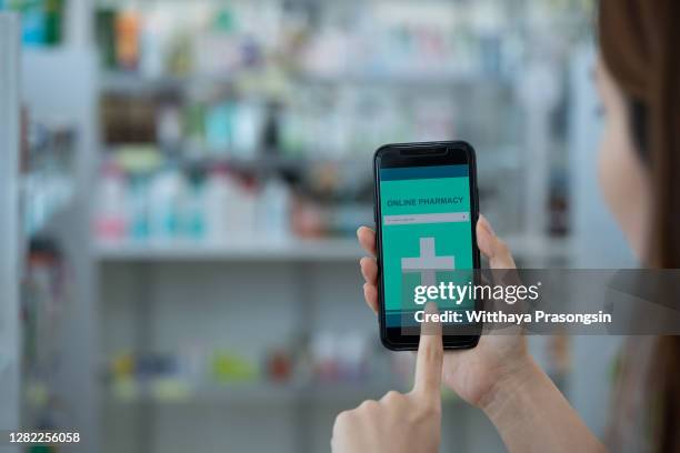 online pharmacy - patient information stock pictures, royalty-free photos & images