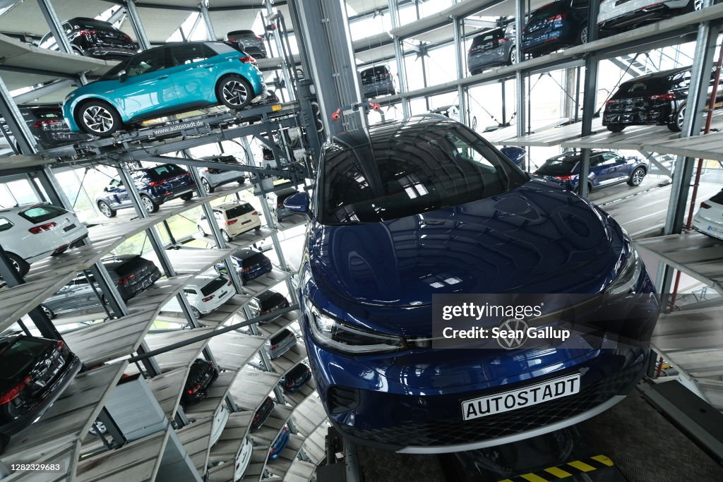 Volkswagen Seeks Strong Access To Electric Market With ID.3 And ID.4 Cars