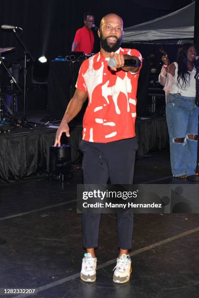 Common Rapper Copme Out Common Rapper Photos and Premium High Res Pictures - Getty Images