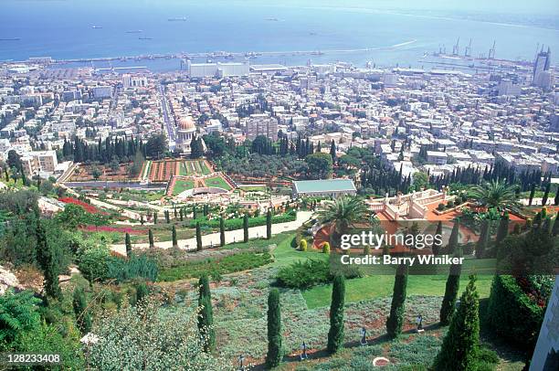 bahai shrine and gardens, haifa, israel - haifa stock-fotos und bilder