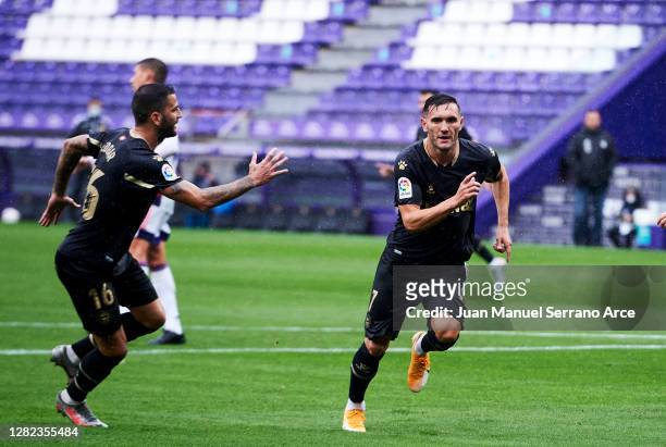 Lucas Perez of Deportivo Alaves celebrates a canceled goal during the La Liga Santander match between Real Valladolid CF and Deportivo Alavés at...