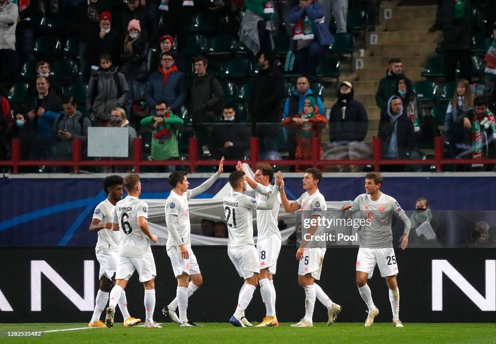 Lokomotiv Moskva v FC Bayern Muenchen: Group A - UEFA Champions League
