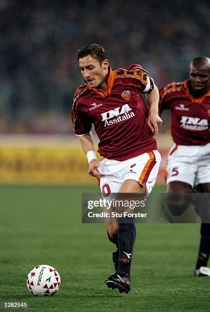 As Roma Totti Roma 1999 Photos and Premium High Res Pictures - Getty Images
