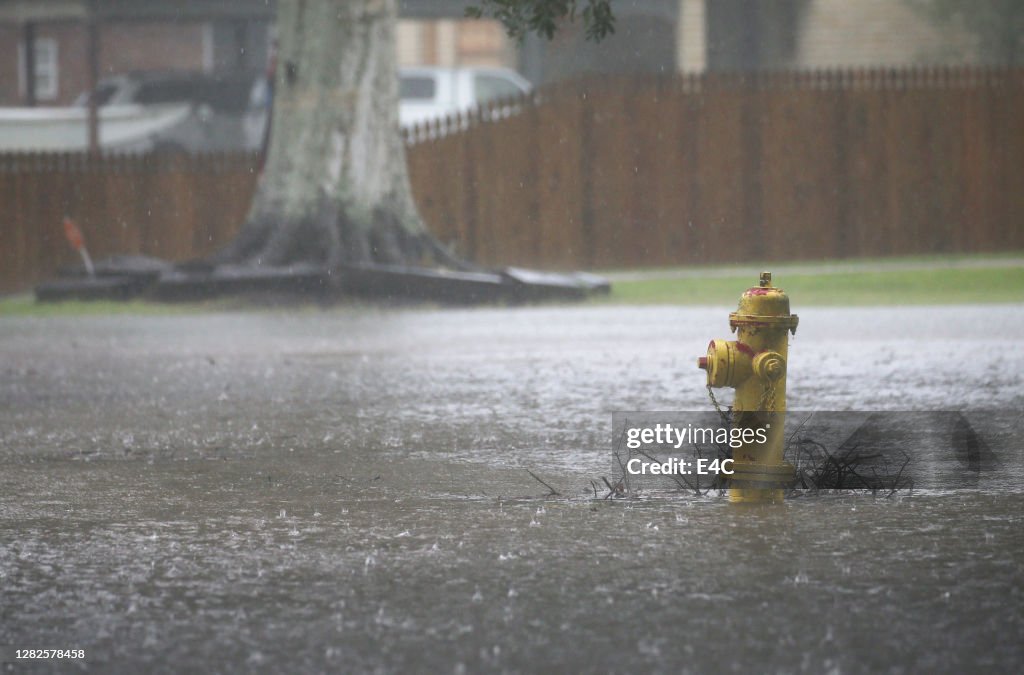 Heavy rain during hurricane, Louisiana