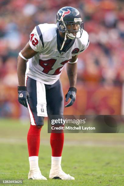 Marcus Coleman of the Houston Texans in position during an NFL football game against the Washington Redskins on December 22, 2002 at FedExField in...