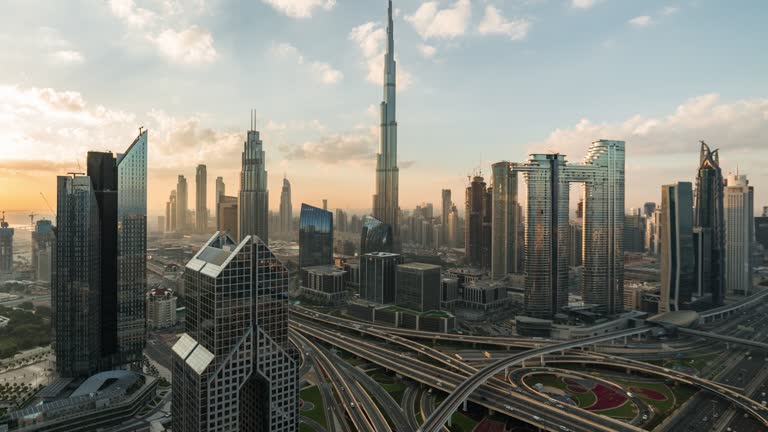 https://media.gettyimages.com/id/1282701055/video/t-l-aerial-view-of-dubai-skyline-at-sunrise-dubai-uae.jpg?b=1&s=640x640&k=20&c=AzpgECF0UOGz8NQCKpgYtAiI5yIV8NfhB0WjW8jrpKA=