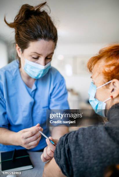 7,243 Home Injection Stock Photos, High-Res Pictures, and Images ...