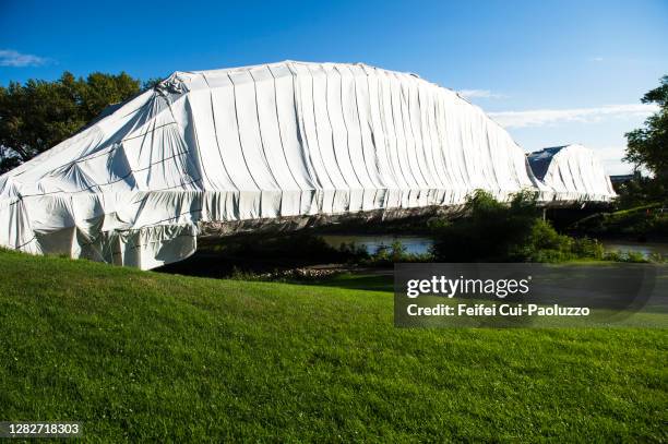 Wrapped Raft Bridge 1,844 East Link Bridge Stock Photos, High-Res Pictures, and Images ...