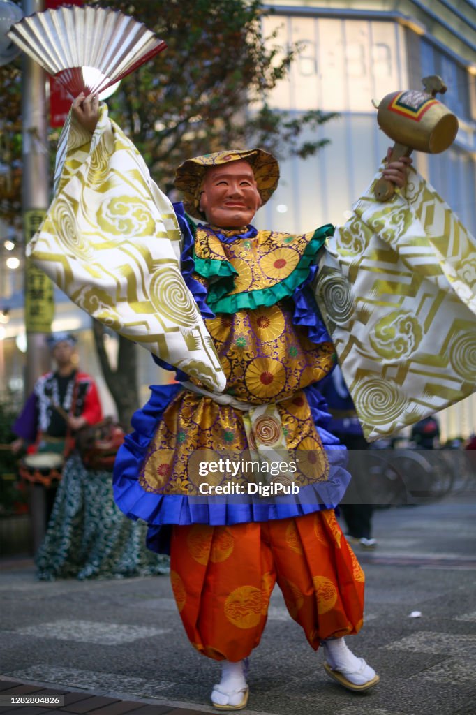 Japanese New Year street performance, Ebisu