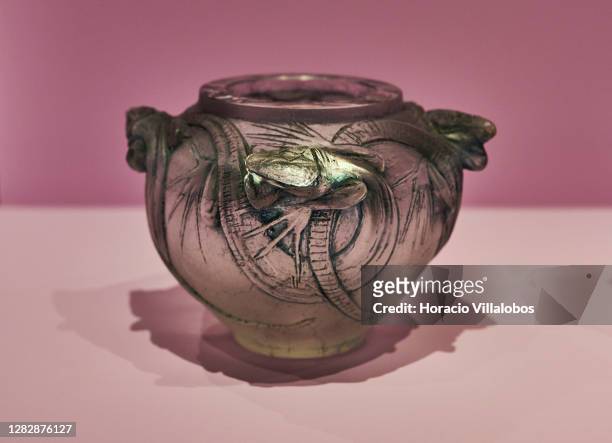 Glass work of art on display at the "René Lalique e a Idade do Vidro, Arte e Indústria" during the COVID-19 Coronavirus pandemic on October 29, 2020...