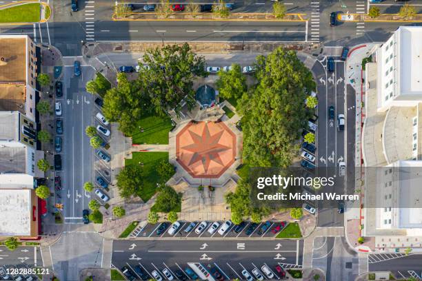 aerial photo of historic town square - aerial public park stock pictures, royalty-free photos & images