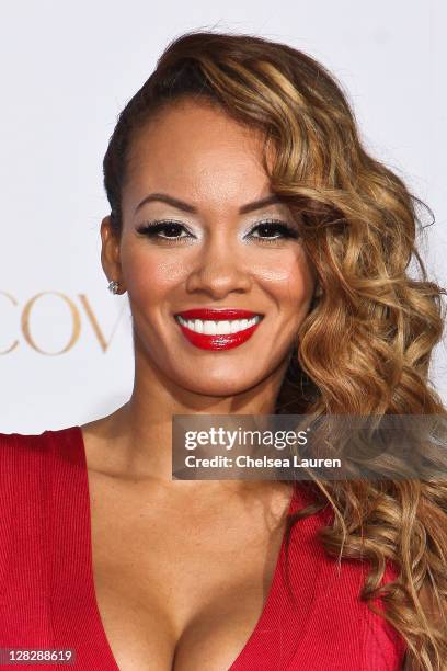 Television personality Evelyn Lozada attends the celebration of Latina Magazine's 15th anniversary at The Globe Theatre on October 5, 2011 in...